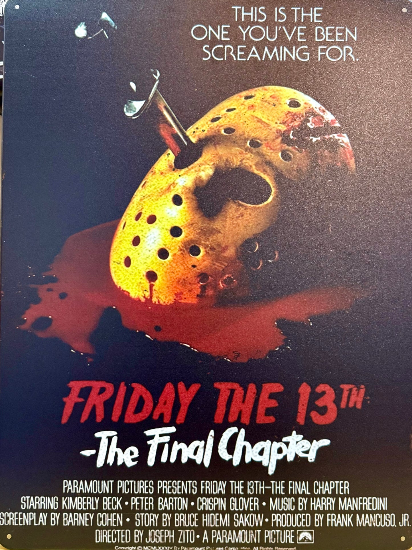 Letrero de Friday 13TH - Viernes 13