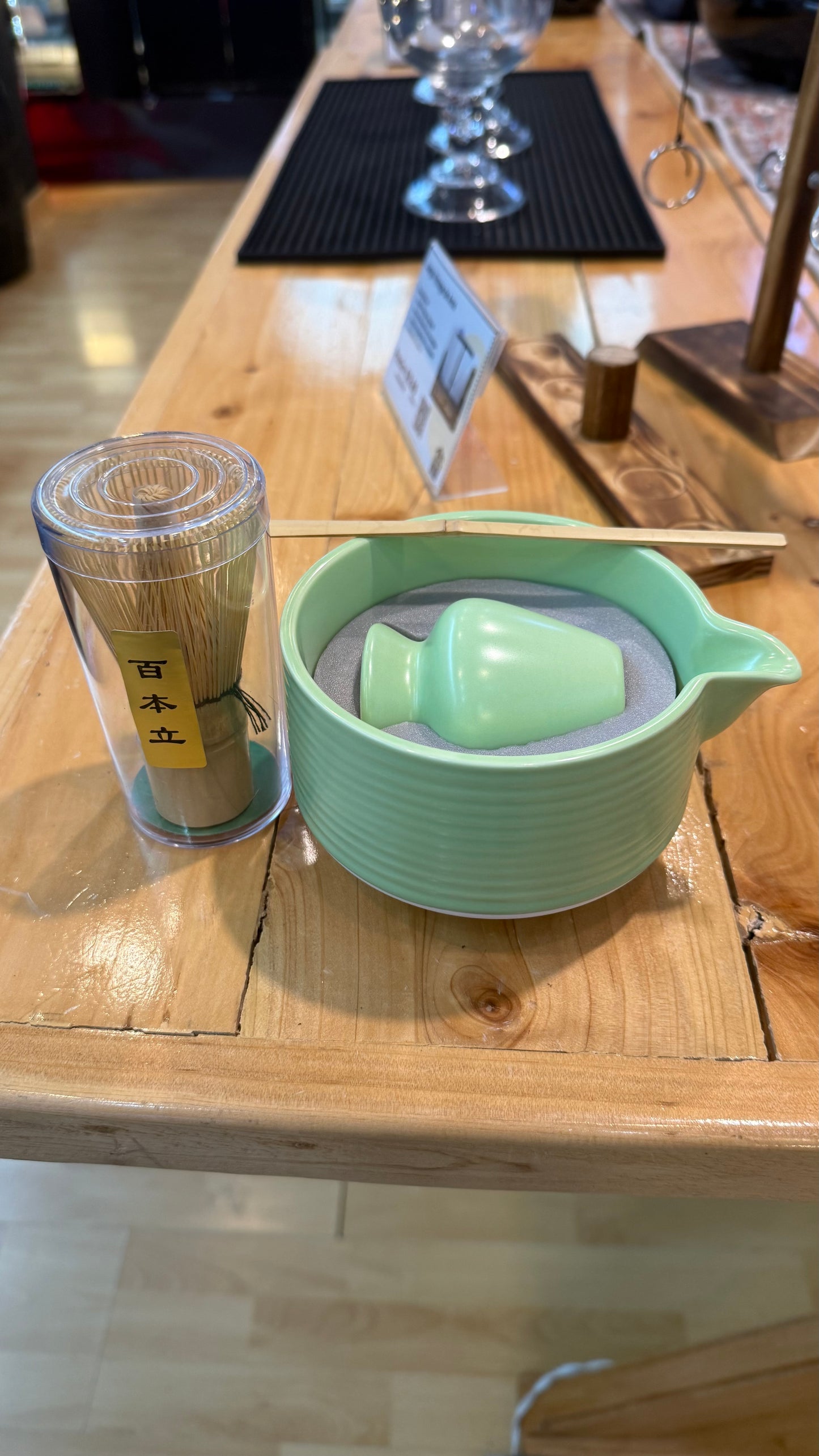 Set de Té Matcha de Cerámica 2.0 con te Matcha organico