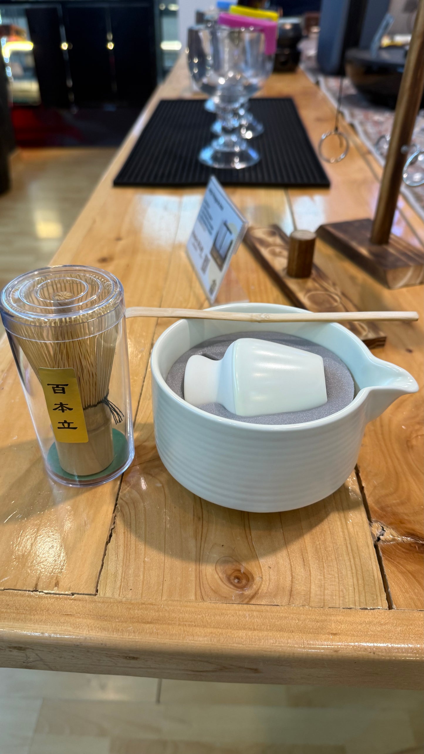 Set de Té Matcha de Cerámica 2.0 con te Matcha organico