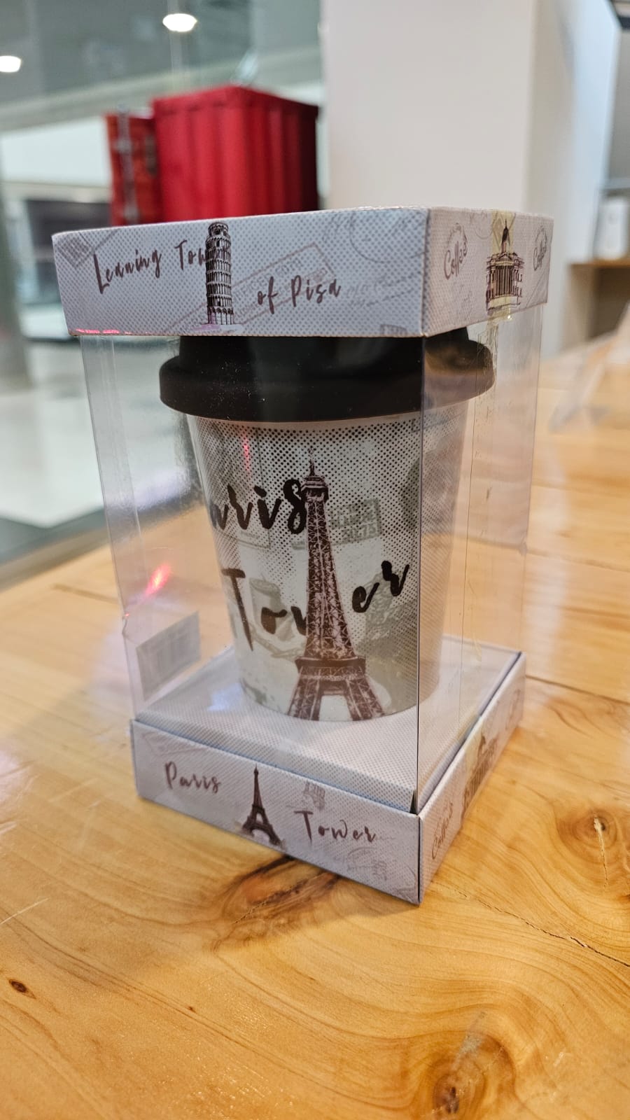 Mug Vintage con Diseño Único y Tapa de Silicona – Estilo y Funcionalidad en Cada Sorbo