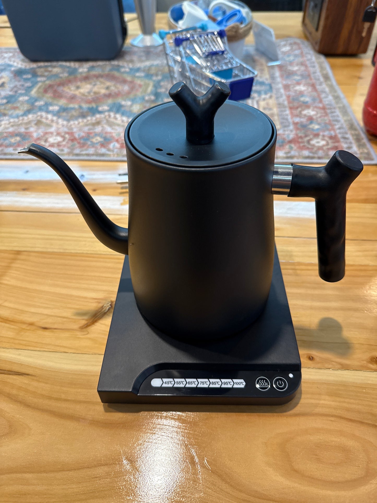 Hervidor Eléctrico Cuello de Cisne con Termómetro Integrado