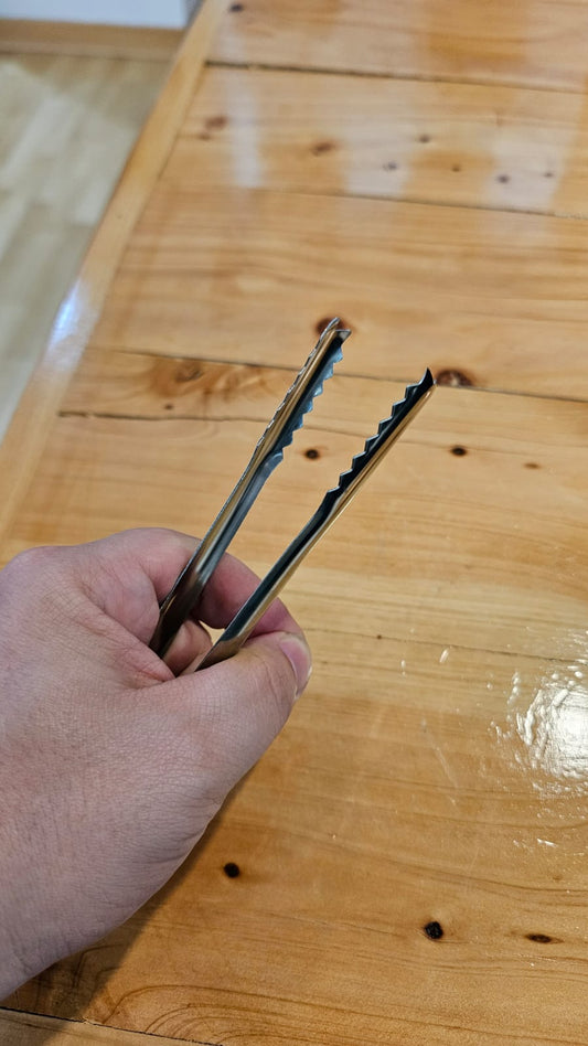 Pinza de Hielo de Acero Inoxidable – Precisión y Estilo en tu Bar